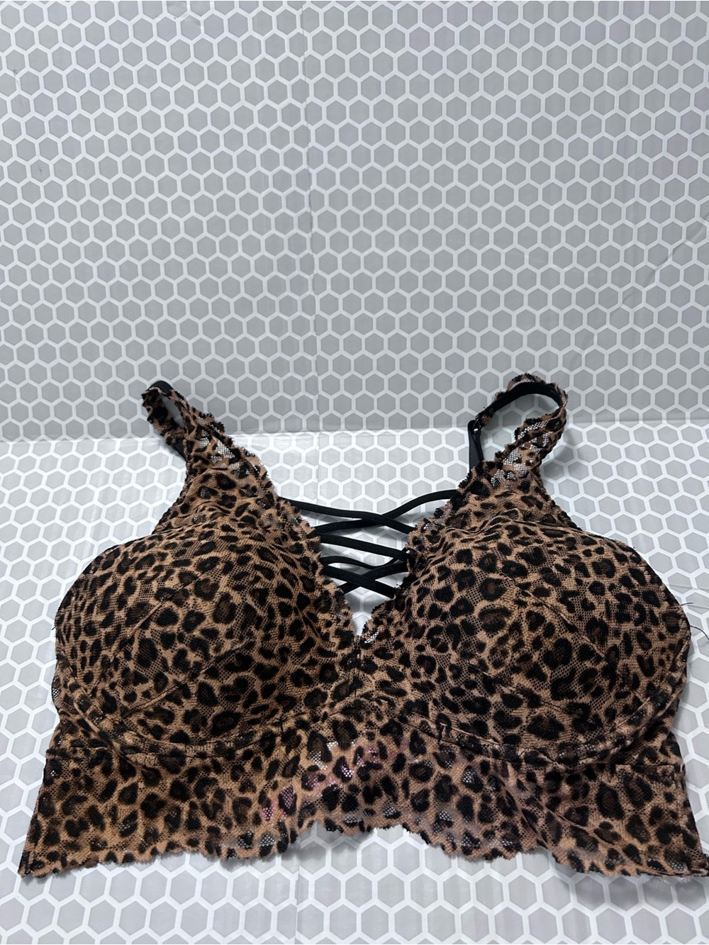 Pink Leopard Print Lace Bra w Pink Insides.  Size 36C